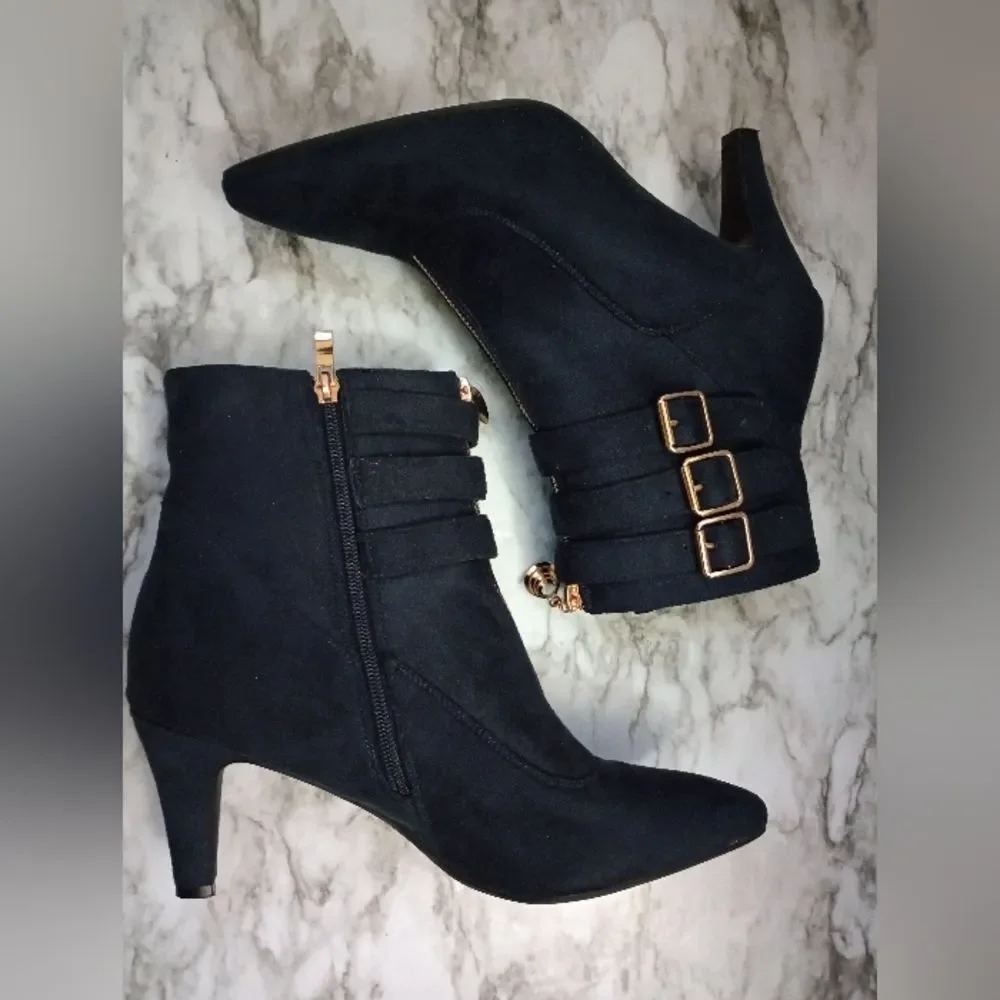 IDIFU Navy Blue Ankle Boots With Buckles Zip Closure Skinny Heel Size 10